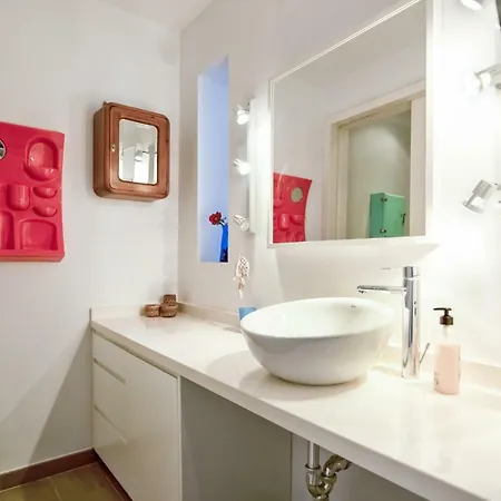 Appartement Flatguest - Castle Sea View